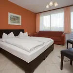 Szálloda Ambassador 3*